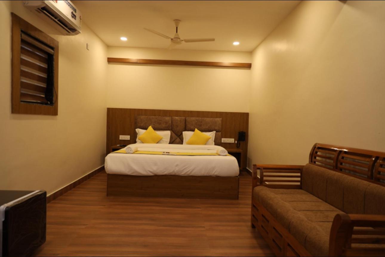 Hotel President Park Coimbatore Exterior photo