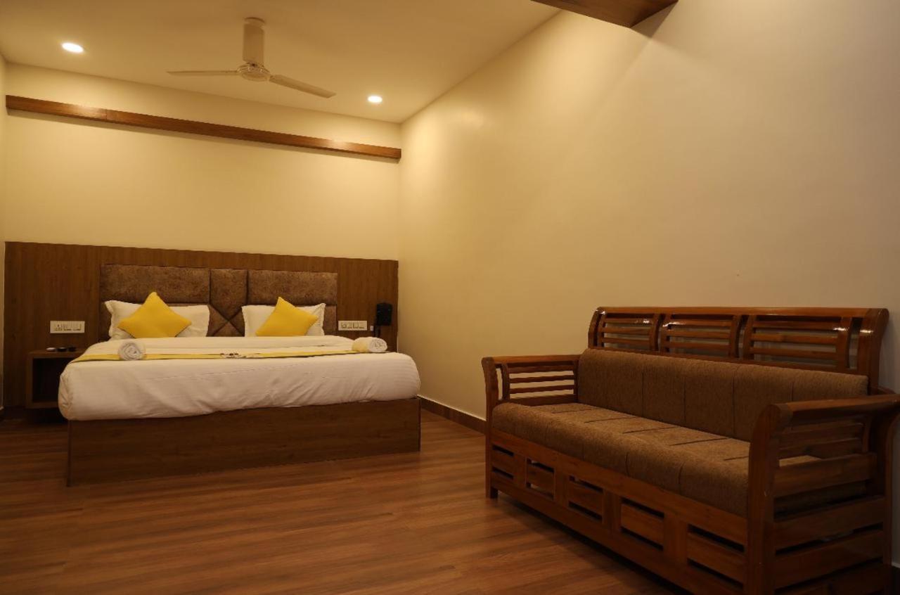 Hotel President Park Coimbatore Exterior photo